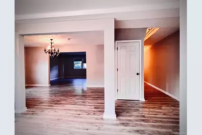 10 Summercress Lane, Coram, NY 11727 - Photo 10