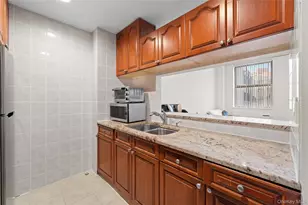 80 Elizabeth St, New York, NY 10013 - Photo 6