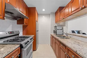 80 Elizabeth St, New York, NY 10013 - Photo 4