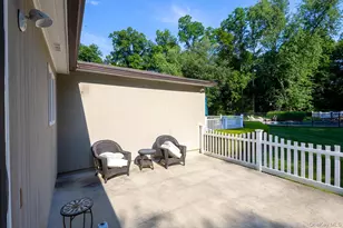 153 Brookville Ln, Glen Head, NY 11545 - Photo 26