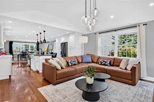 165 Brook St, Garden City, NY 11530 - Photo 10