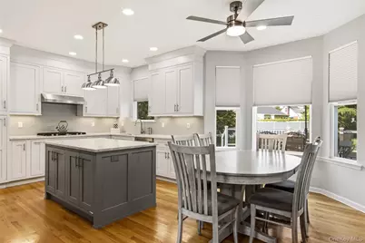 6 Poplar Lane, Commack, NY 11725 - Photo 4