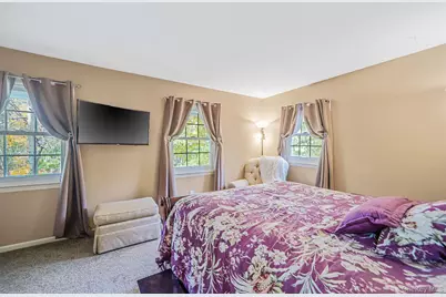 77 Shore Road, Mount Sinai, NY 11766 - Photo 24