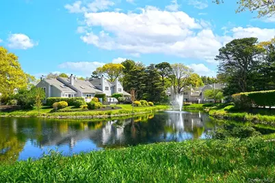 26 Mystic Circle #26, Bay Shore, NY 11706 - Photo 24