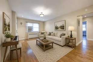 17-84 166th St, Whitestone, NY 11357 - Photo 4