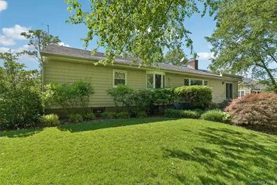 171 Rockaway Avenue, Garden City, NY 11530 - Photo 18