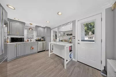 41 Catherine Avenue, Franklin Square, NY 11010 - Photo 6