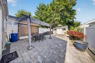 41 Catherine Avenue, Franklin Square, NY 11010 - Photo 14