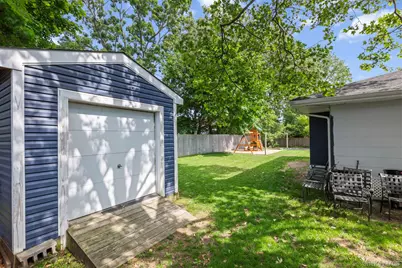 21 Choate Avenue, Selden, NY 11784 - Photo 20