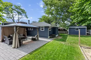 21 Choate Ave, Selden, NY 11784 - Photo 18
