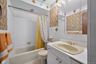 171 Hudson Terrace, Yonkers, NY 10701 - Photo 18
