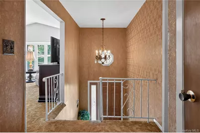 171 Hudson Terrace, Yonkers, NY 10701 - Photo 8
