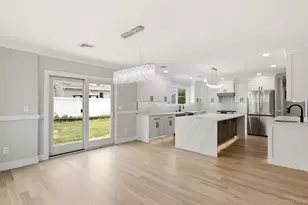 31 Underhill Ave, Syosset, NY 11791 - Photo 8