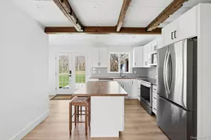 5075 Main Rd, Laurel, NY 11948 - Photo 14