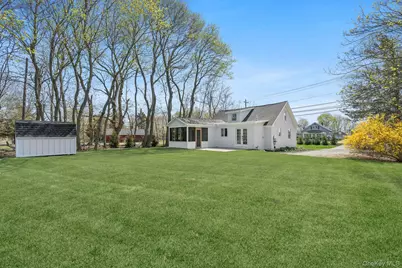 5075 Main Road, Laurel, NY 11948 - Photo 2