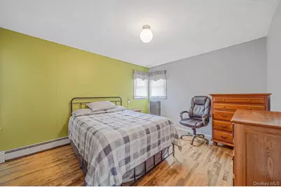 38 W 1st Street, Ronkonkoma, NY 11779 - Photo 12