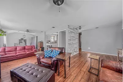 38 W 1st Street, Ronkonkoma, NY 11779 - Photo 4