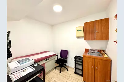 4010 Forley Street, Elmhurst, NY 11373 - Photo 8