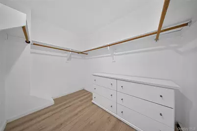 1671 Noble Street, East Meadow, NY 11554 - Photo 30