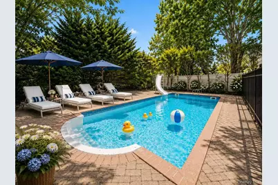 1671 Noble Street, East Meadow, NY 11554 - Photo 46