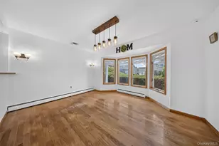 1671 Noble St, East Meadow, NY 11554 - Photo 8