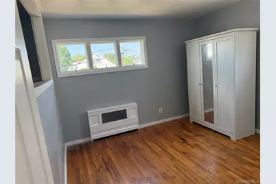 49 Noble Street, North Babylon, NY 11703 - Photo 8