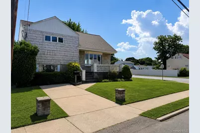 49 Noble Street, North Babylon, NY 11703 - Photo 1