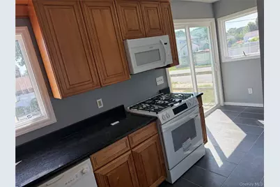 49 Noble Street, North Babylon, NY 11703 - Photo 6