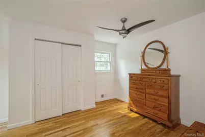 12 Larry Road, Selden, NY 11784 - Photo 28