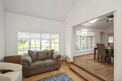 12 Larry Road, Selden, NY 11784 - Photo 14