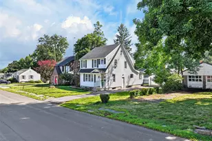 34 Adams Ave, Middletown, NY 10940 - Photo 2