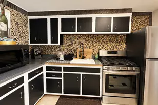 1626 Bayview Ave, Bronx, NY 10465 - Photo 18