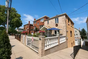 1626 Bayview Ave, Bronx, NY 10465 - Photo 2