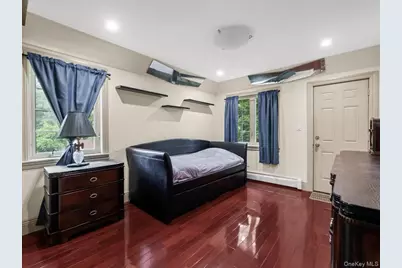 24560 61st Avenue, Little Neck, NY 11362 - Photo 22