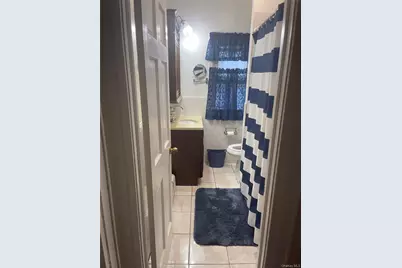 10506 221st Street, Queens Village, NY 11429 - Photo 20