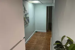 105-06 221st St, Queens Village, NY 11429 - Photo 16