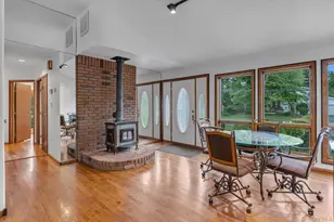 517 Ocean Ave, Oakdale, NY 11769 - Photo 6