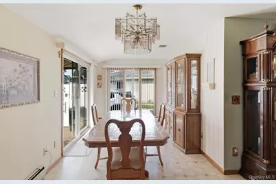 432 Wildwood Road, Ronkonkoma, NY 11779 - Photo 14