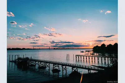 25 Dolphin Green #G2B, Port Washington, NY 11050 - Photo 2