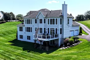 46 Mansion Ridge Blvd, Monroe, NY 10950 - Photo 2