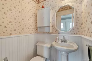 50 Catherine St, Valley Stream, NY 11581 - Photo 8