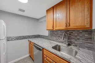 380 Fulton St, Farmingdale, NY 11735 - Photo 12