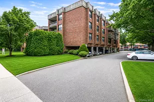 380 Fulton St, Farmingdale, NY 11735 - Photo 2