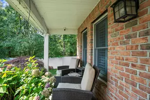 15 Victoria Ct, Oakdale, NY 11769 - Photo 4