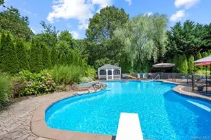 15 Victoria Ct, Oakdale, NY 11769 - Photo 34