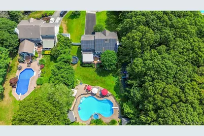 15 Victoria Court, Oakdale, NY 11769 - Photo 48