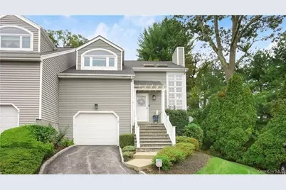 4 Pinewood Circle, White Plains, NY 10603 - Photo 1