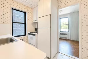 226-26 Union Turnpike, Oakland Gardens, NY 11364 - Photo 10