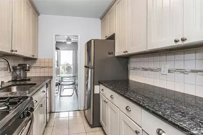 135 Post Avenue #6B, Westbury, NY 11590 - Photo 24