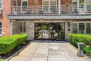 679 Warburton Ave, Yonkers, NY 10471 - Photo 4